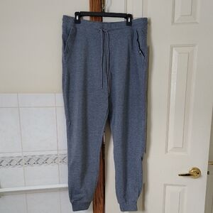 Men's Monument Heather Gray Jogger Pants